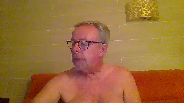 tuggy59 online show from 06/22/26, 03:36