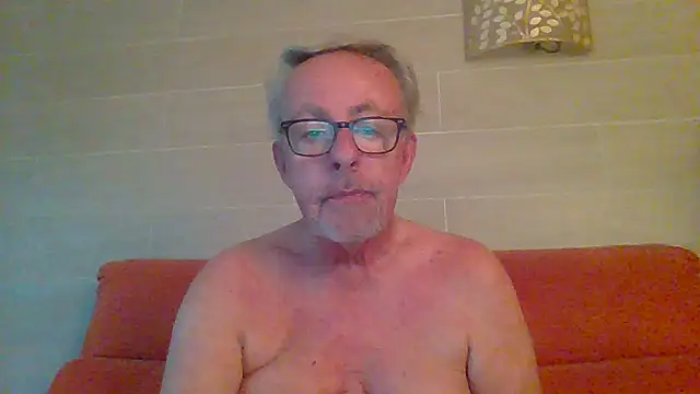 tuggy59 online show from 06/25/26, 05:12