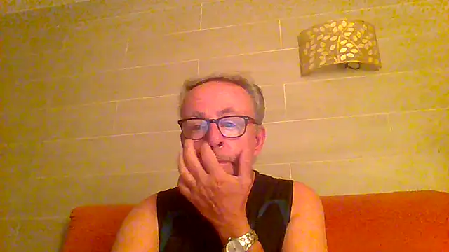 tuggy59 online show from 06/28/26, 04:18