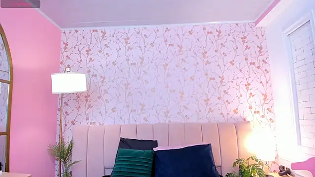 taylor bennet online show from 04/26/26, 12:03