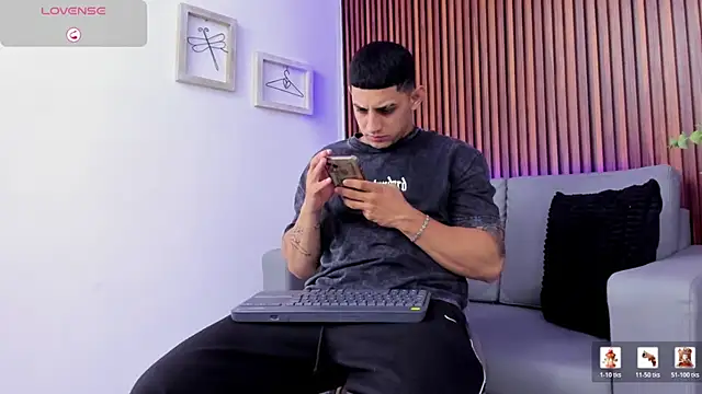 Alex cute77 online show from 04/25/26, 01:03