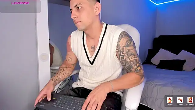 Alex cute77 online show from 06/20/26, 12:08