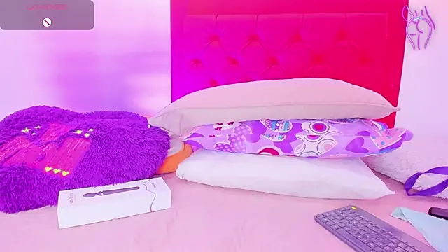 Sofia Girl  online show from 12/15/24, 07:46