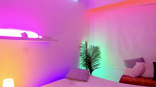 Gloomydoll online show from 11/15/25, 07:21