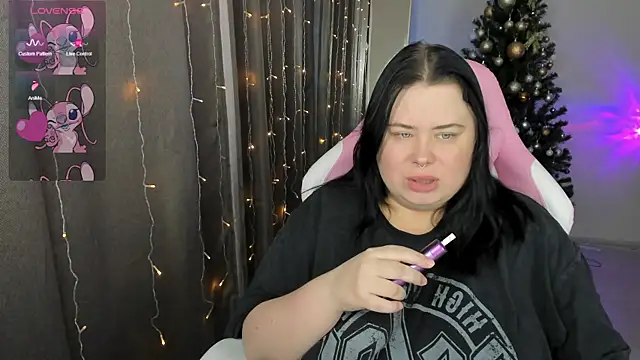 Snapshot of Akemi_BBW chatting on 01/07/26, 05:10 Akemi BBW online show from 01/07/26, 05:10