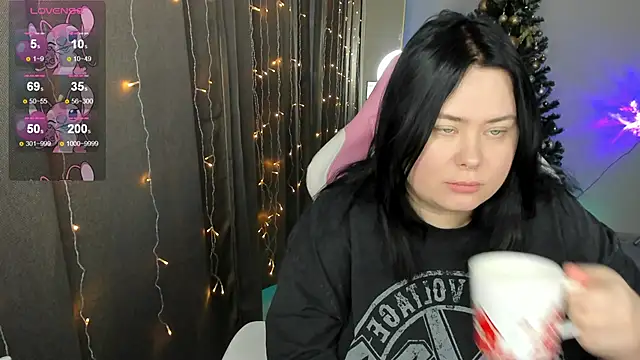 Snapshot of Akemi_BBW chatting on 01/10/26, 05:20 Akemi BBW online show from 01/10/26, 05:20