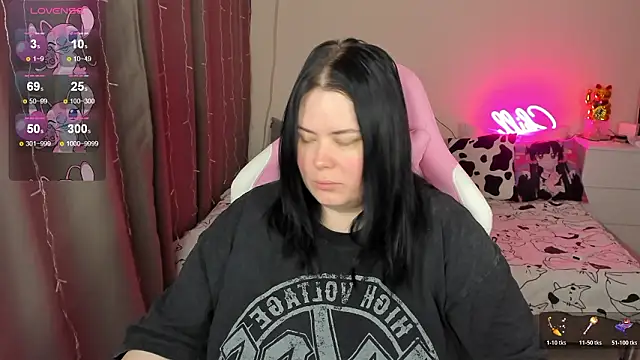 Snapshot of Akemi_BBW chatting on 02/10/26, 04:05 Akemi BBW online show from 02/10/26, 04:05