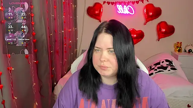 Snapshot of Akemi_BBW chatting on 02/15/26, 03:58 Akemi BBW online show from 02/15/26, 03:58