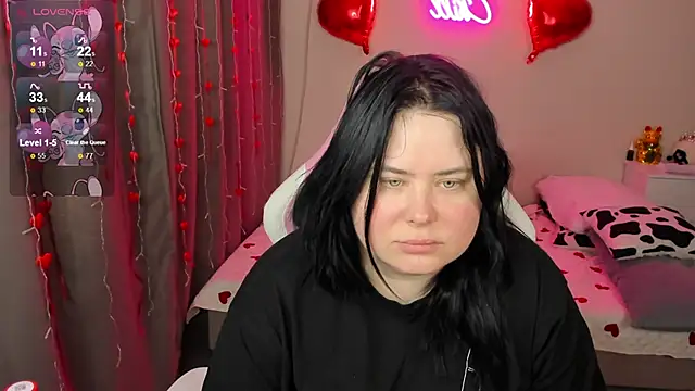 Snapshot of Akemi_BBW chatting on 02/21/26, 08:04 Akemi BBW online show from 02/21/26, 08:04