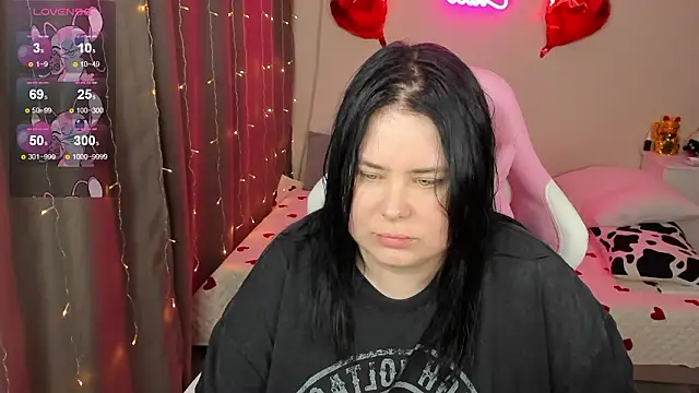 Snapshot of Akemi_BBW chatting on 02/24/26, 04:10 Akemi BBW online show from 02/24/26, 04:10