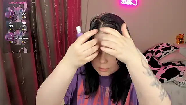 Snapshot of Akemi_BBW chatting on 03/05/26, 04:52 Akemi BBW online show from 03/05/26, 04:52