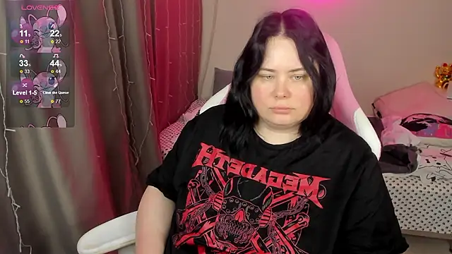 Snapshot of Akemi_BBW chatting on 03/21/26, 07:46 Akemi BBW online show from 03/21/26, 07:46