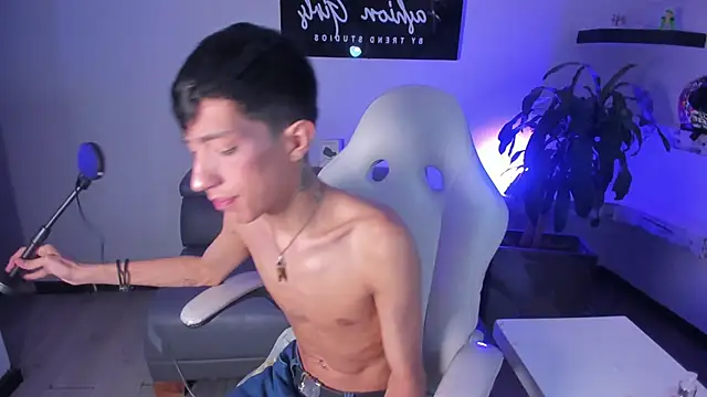 DereckCooperr online show from 03/23/25, 12:47