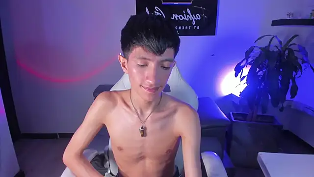 DereckCooperr online show from 03/23/25, 03:54