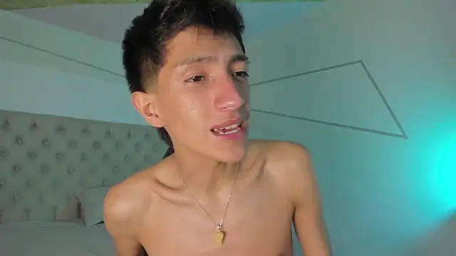 DereckCooperr online show from 10/07/25, 10:40