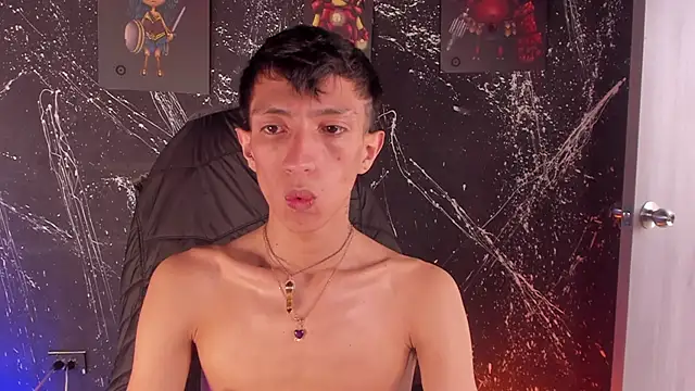 DereckCooperr online show from 12/03/25, 09:46