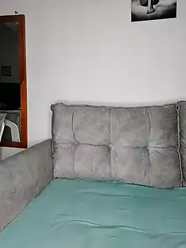 Snapshot of bebygirl143s chatting on 11/08/25, 09:46 bebygirl143s online show from 11/08/25, 09:46