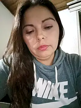 seherlatin online show from 03/21/25, 11:45