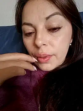 seherlatin online show from 10/19/25, 03:56