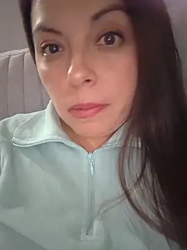 Snapshot of seherlatin chatting on 01/31/26, 11:03 seherlatin online show from 01/31/26, 11:03