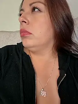 Snapshot of seherlatin chatting on 02/12/26, 09:10 seherlatin online show from 02/12/26, 09:10