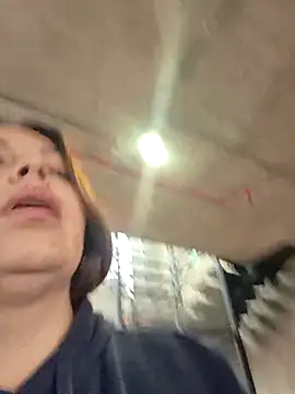 Snapshot of seherlatin chatting on 02/17/26, 01:51 seherlatin online show from 02/17/26, 01:51