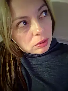 Snapshot of seherlatin chatting on 06/14/26, 02:24 seherlatin online show from 06/14/26, 02:24
