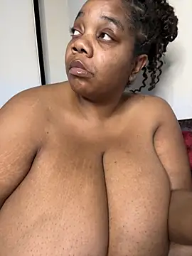 Snapshot of kaycee2nasty chatting on 02/25/26, 11:36 kaycee2nasty online show from 02/25/26, 11:36