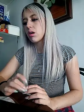 eva-2023 online show from 02/22/25, 08:31