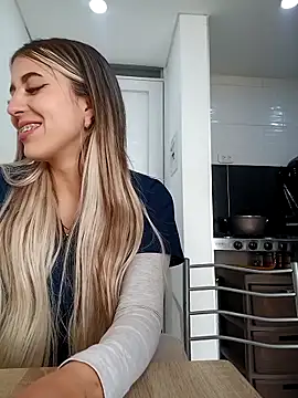 Snapshot of eva-2023 chatting on 03/25/26, 08:59 eva-2023 online show from 03/25/26, 08:59