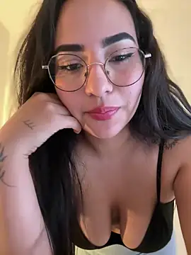 Snapshot of anniesweet02 chatting on 01/06/26, 01:59 anniesweet02 online show from 01/06/26, 01:59