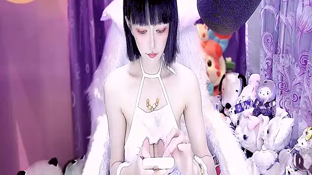 kumamon- online show from 10/27/25, 02:32