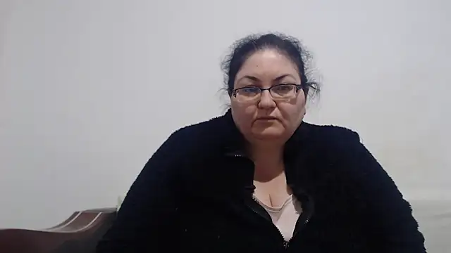 Snapshot of Nykyxo chatting on 04/27/26, 10:13 Nykyxo online show from 04/27/26, 10:13