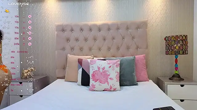 NatyQueen  online show from 03/12/25, 01:19