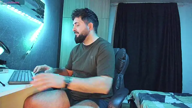 Eduu2322 online show from 02/04/25, 11:06