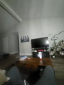 Snapshot of Cemg chatting on 02/05/25, 07:18 Cemg online show from 02/05/25, 07:18