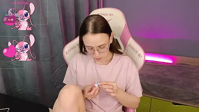 Sweet frosti online show from 06/27/26, 03:22