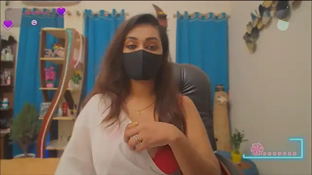 Snapshot of OH-Monica chatting on 02/18/26, 07:21 OH-Monica online show from 02/18/26, 07:21