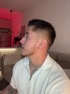 Snapshot of Chriskyle_ chatting on 03/12/25, 11:12 Chriskyle  online show from 03/12/25, 11:12