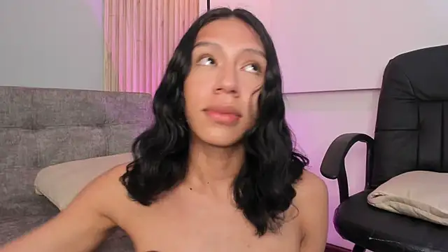 AdammClark1 online show from 12/31/24, 01:04