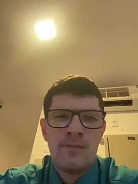 Juliano2289 online show from 04/24/26, 12:29
