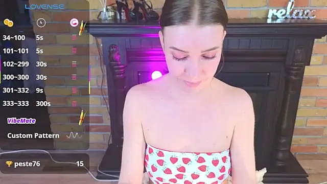Snapshot of AlexaStoun chatting on 03/28/26, 03:22 AlexaStoun online show from 03/28/26, 03:22