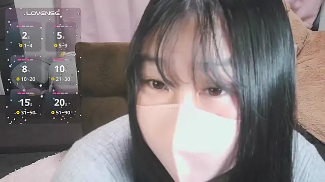 Snapshot of yuinyan3150 chatting on 02/15/26, 06:59 yuinyan3150 online show from 02/15/26, 06:59