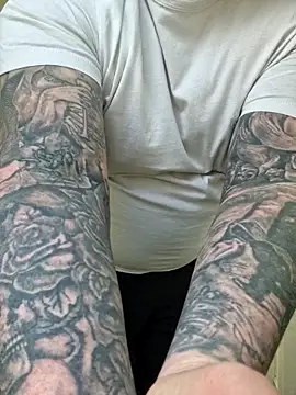 Snapshot of iang6348 chatting on 03/14/26, 05:29 iang6348 online show from 03/14/26, 05:29