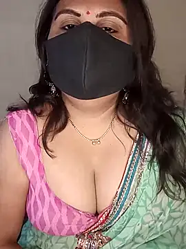 Snapshot of Love-priya chatting on 03/04/25, 07:08 Love-priya online show from 03/04/25, 07:08