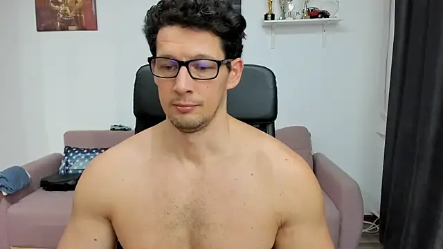 Snapshot of BrutusK08 chatting on 02/01/25, 01:41 BrutusK08 online show from 02/01/25, 01:41
