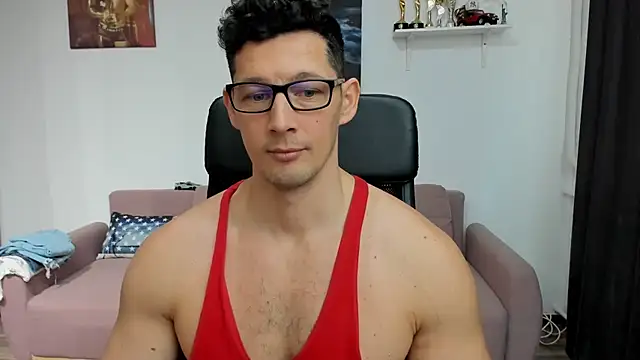 Snapshot of BrutusK08 chatting on 02/10/25, 10:53 BrutusK08 online show from 02/10/25, 10:53