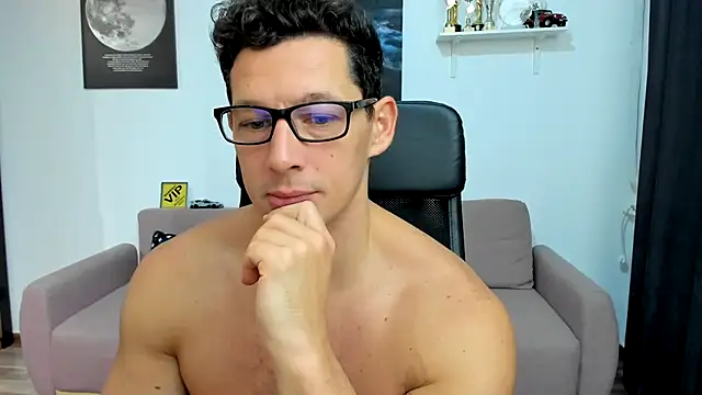 BrutusK08 online show from 11/14/25, 04:33