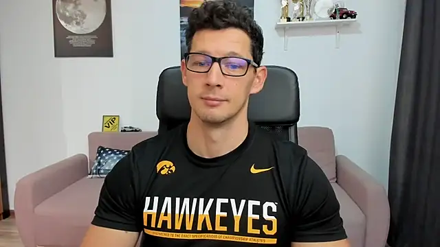 BrutusK08 online show from 11/16/25, 08:31