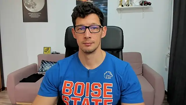 BrutusK08 online show from 11/19/25, 07:41